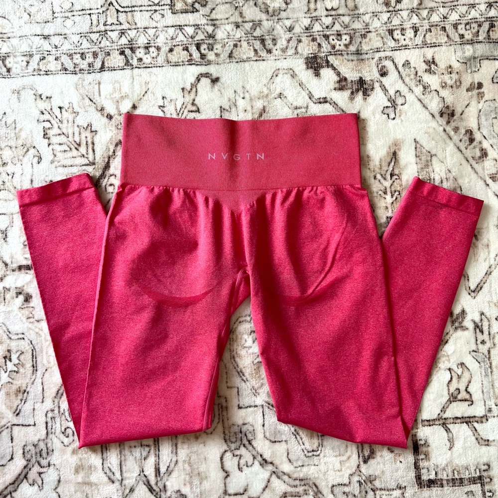 NVGTN Hot Pink High-Waisted Leggings